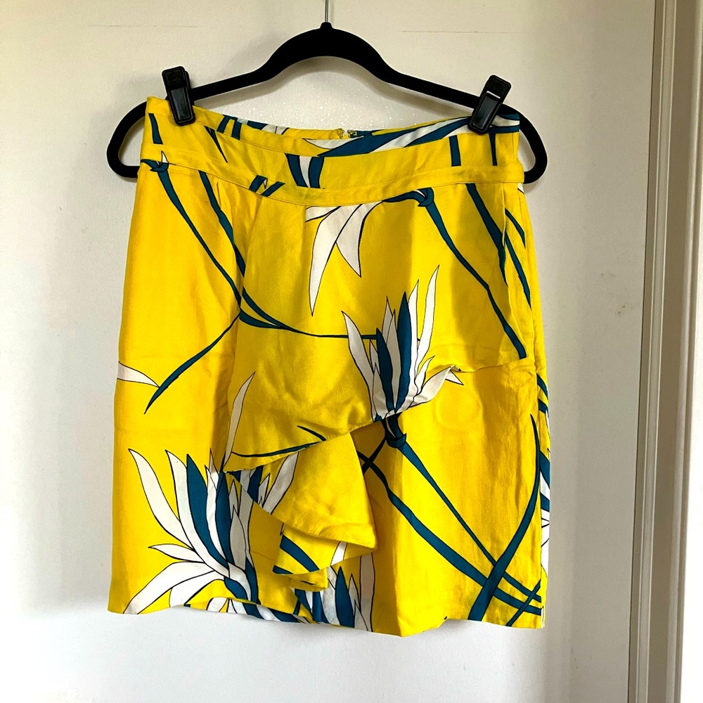 Anthropologie Knee length skirt with asymmetrical layer detail - 6